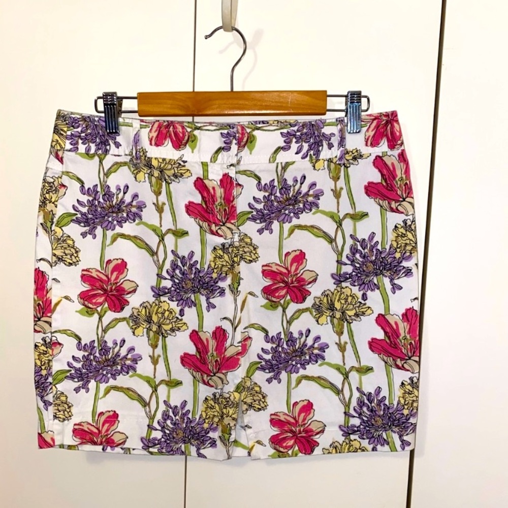 🌺LOFT Textured Marisa Corduroy Floral Skirt🌺